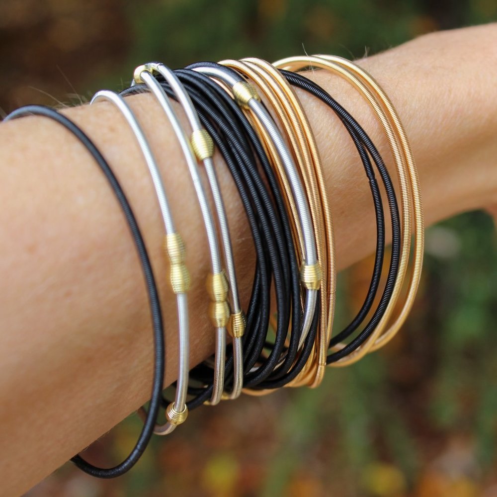 Stretch Bracelet Set Mixed! - Picture 3 of 3